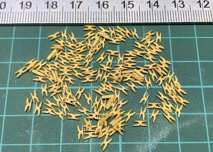 8mm Boxwood Shroud Cleats 12/bag
