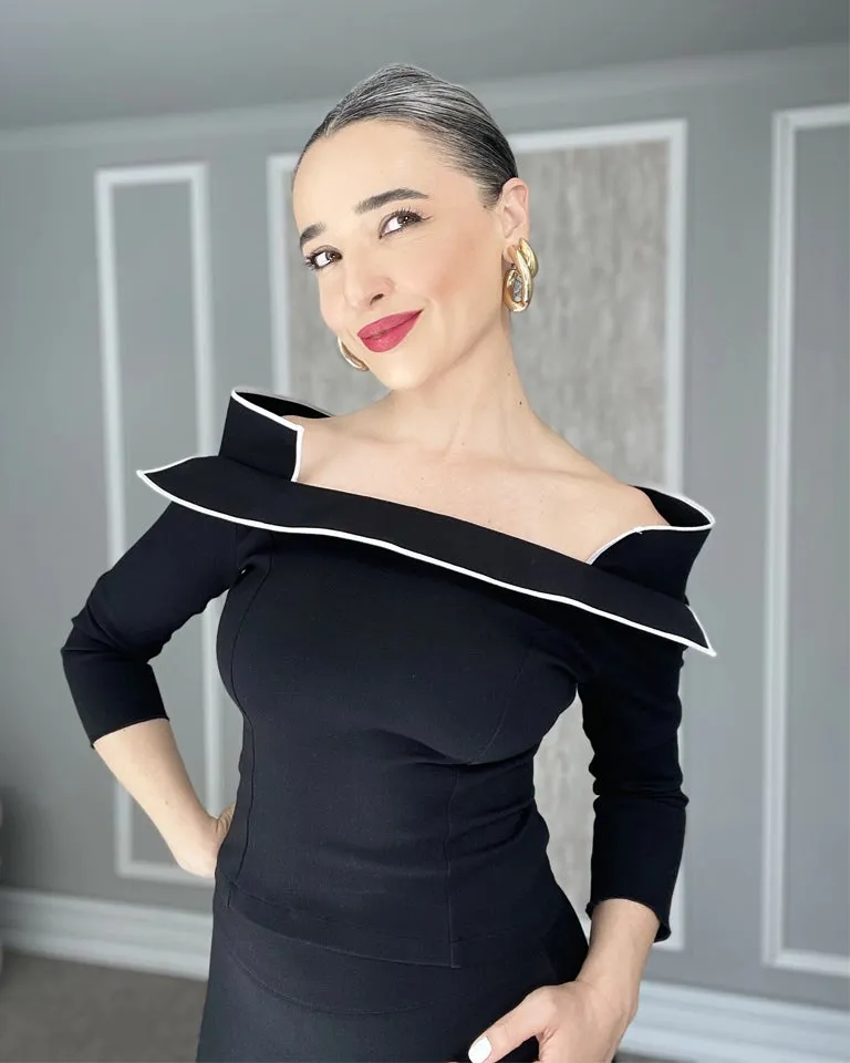 VILDA FLEXIBLE BLOUSE